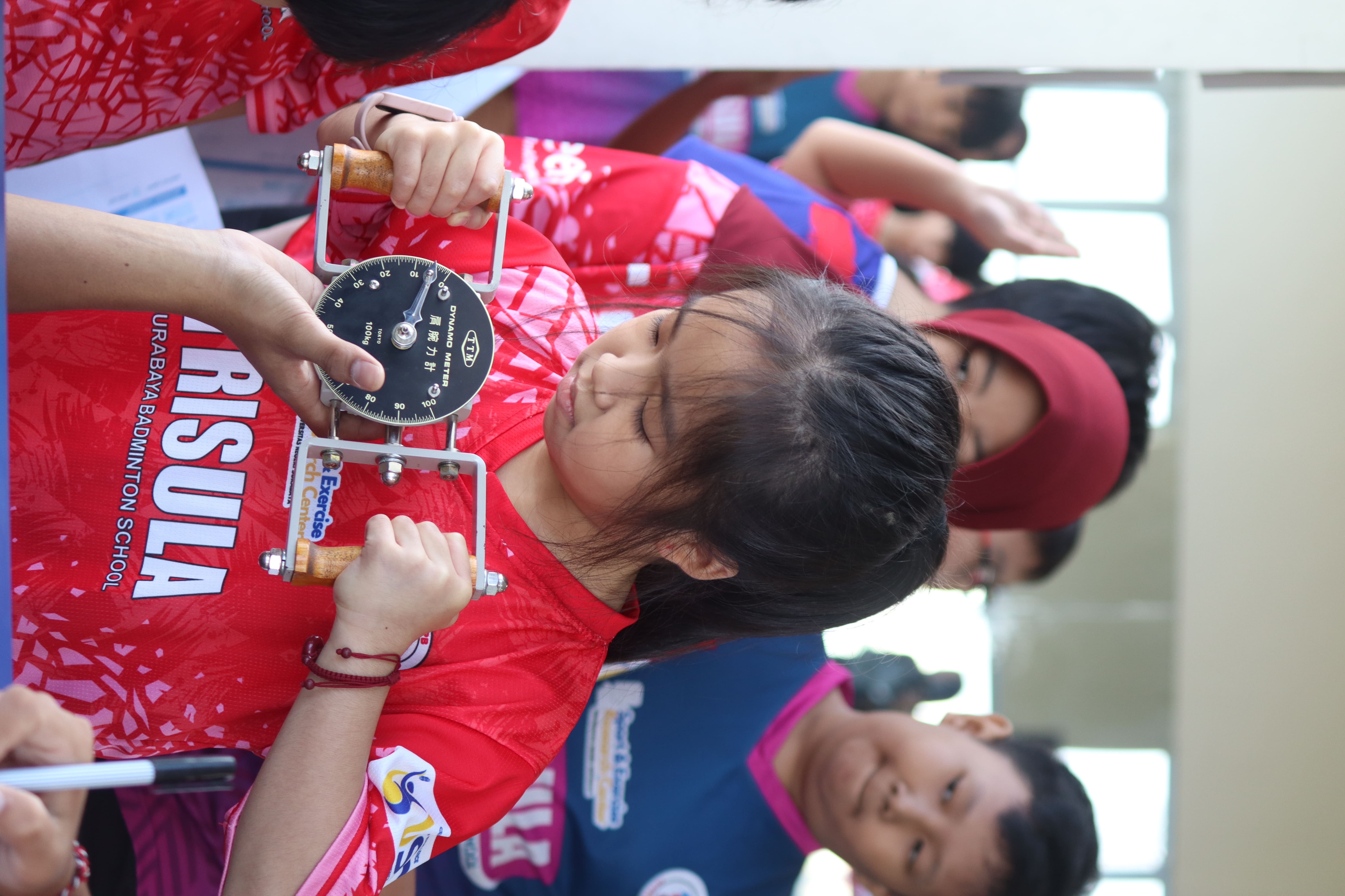 Optimalkan Performa, PB. Trisula Gelar Tes Pengukuran Fisik Di Gedung Laboratorium Anti Doping Universitas Negeri Surabaya