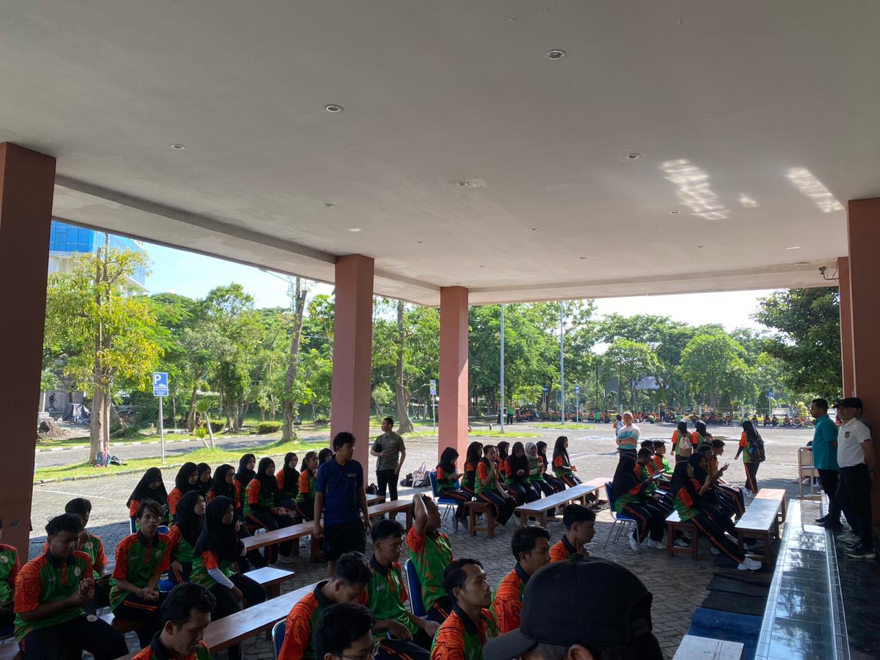 Cetak Pendidik Tangguh, Tim USC Gelar Tes Kebugaran Mahasiswa PPG di LP3M UNESA