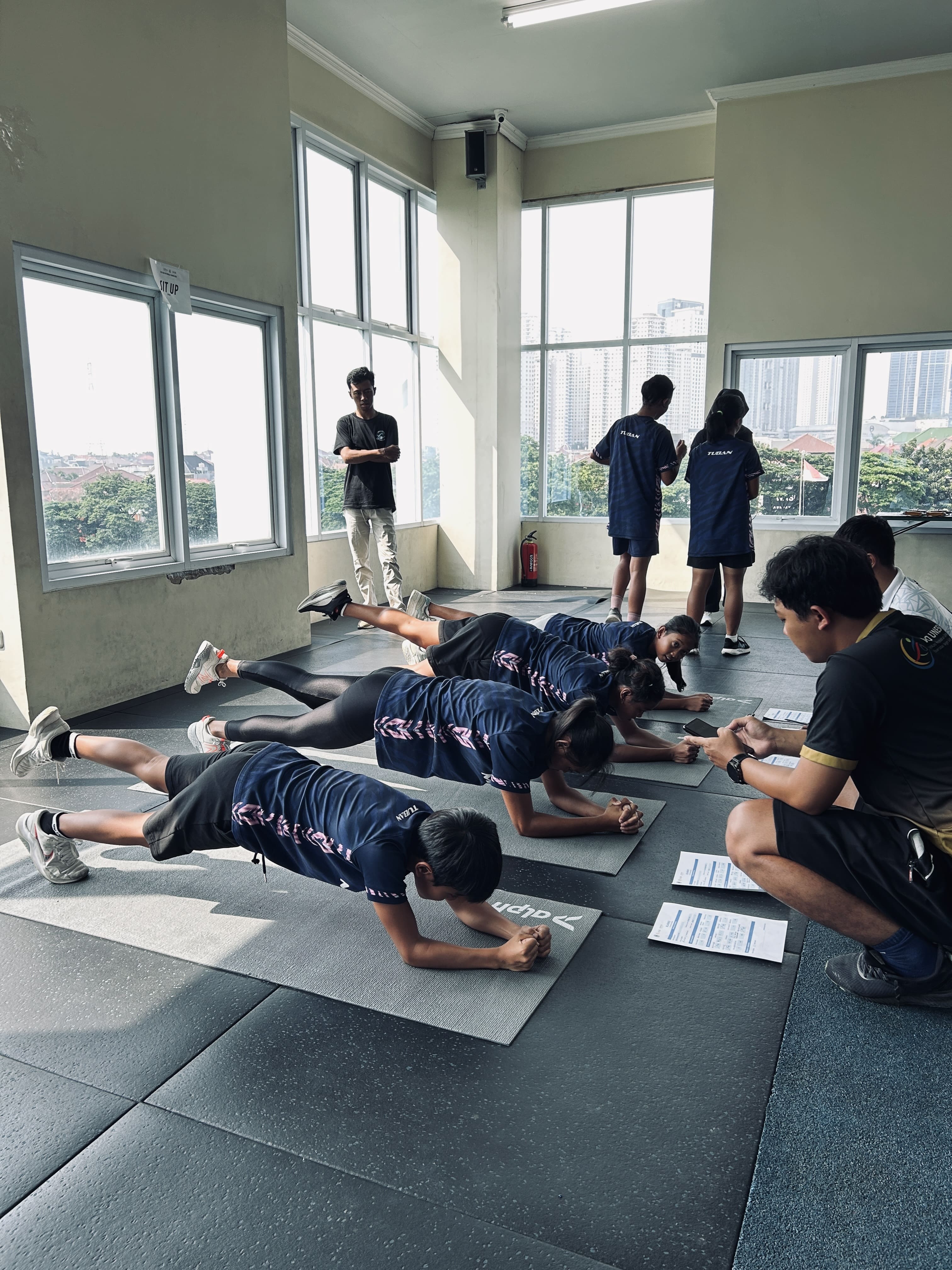 Terapkan Sport Science, Aquatic Tuban (Megalodon) Gandeng USC Gelar Tes Pengukuran Atlet di Unesa